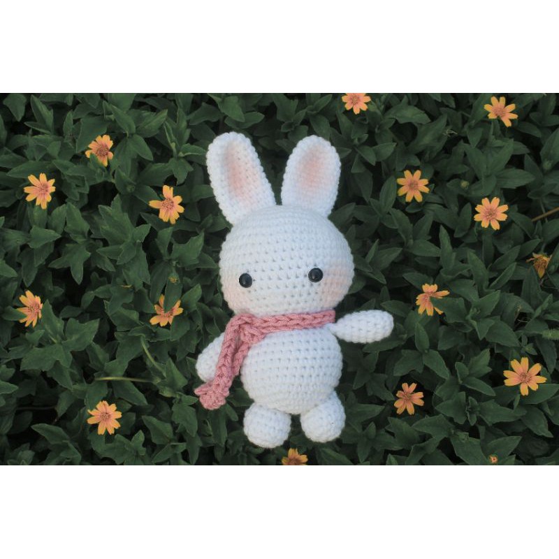 boneka rajut kelinci besar