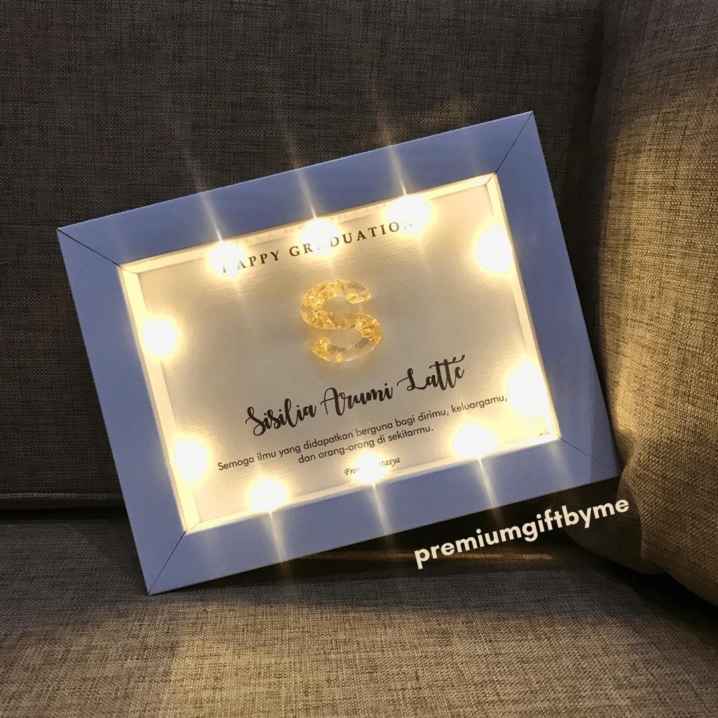 RESIN Frame 3D 5R 13x18 6R 15x20 LED Kado Ultah Hadiah Pernikahan Gift Paket Wisuda Ulang Tahun Tunangan Kelahiran Hampers Premium Murah Unik Estetik Aesthetic Sahabat Pacar Istri Bayi Anak Box Figura Pigura Lampu