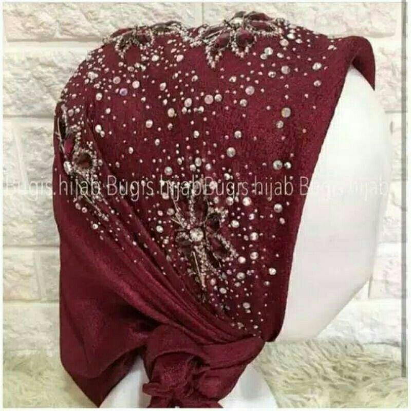 HIJAB MEWAH / HIJAB PESTA / HIJAB (SEGI EMPAT) SWAROSKY MOTIF BUNGA BEST SELLER ORIGINAL BUGIS HIJAB