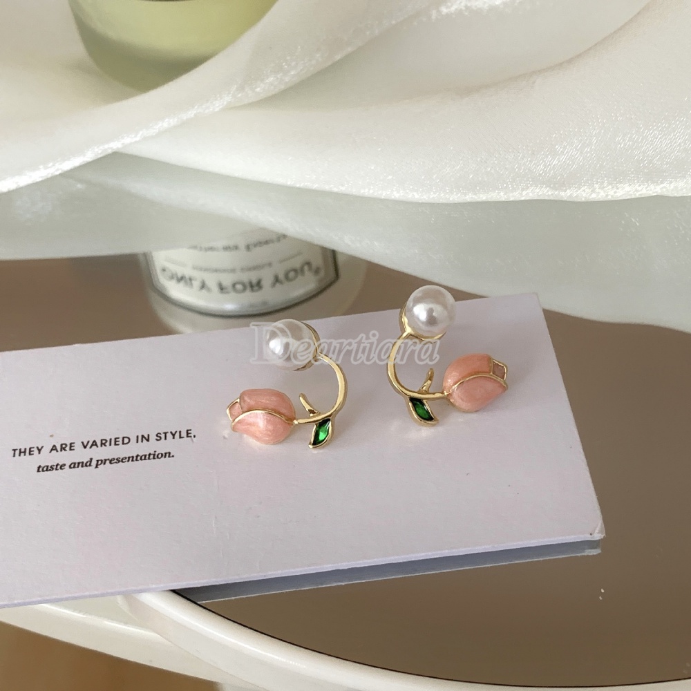 Anting Tusuk Desain Bunga Tulip Hias Mutiara Untuk Wanita