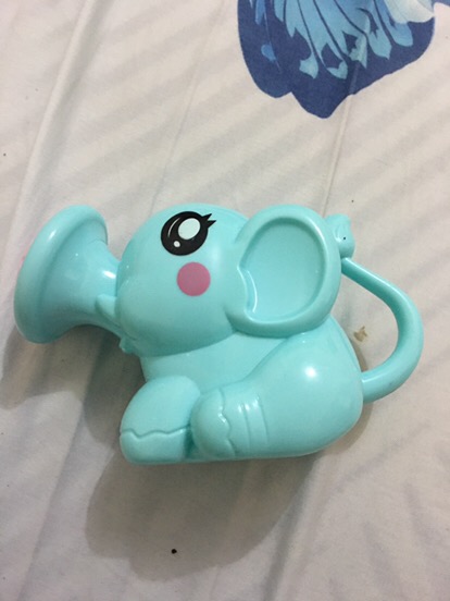 Semprotan Air Bentuk Gajah Bahan Plastik Untuk Mandi