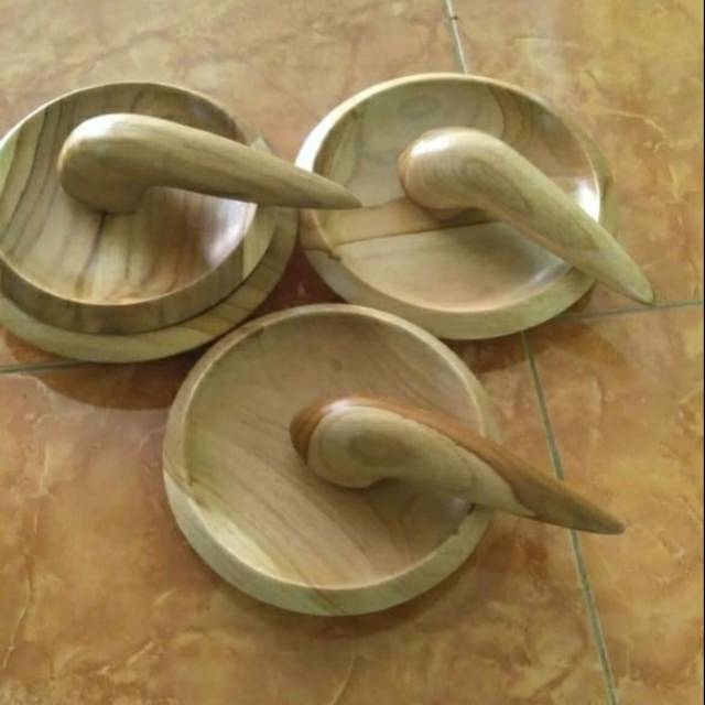 Cobek dan ulekan kayu jati