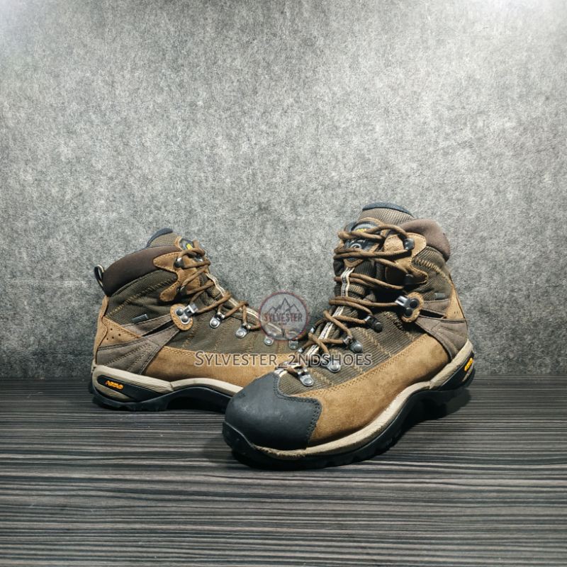 sepatu asolo voyager xcr second