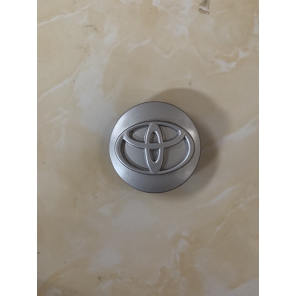 tutup dop tengah velg avanza tipe G - veloz