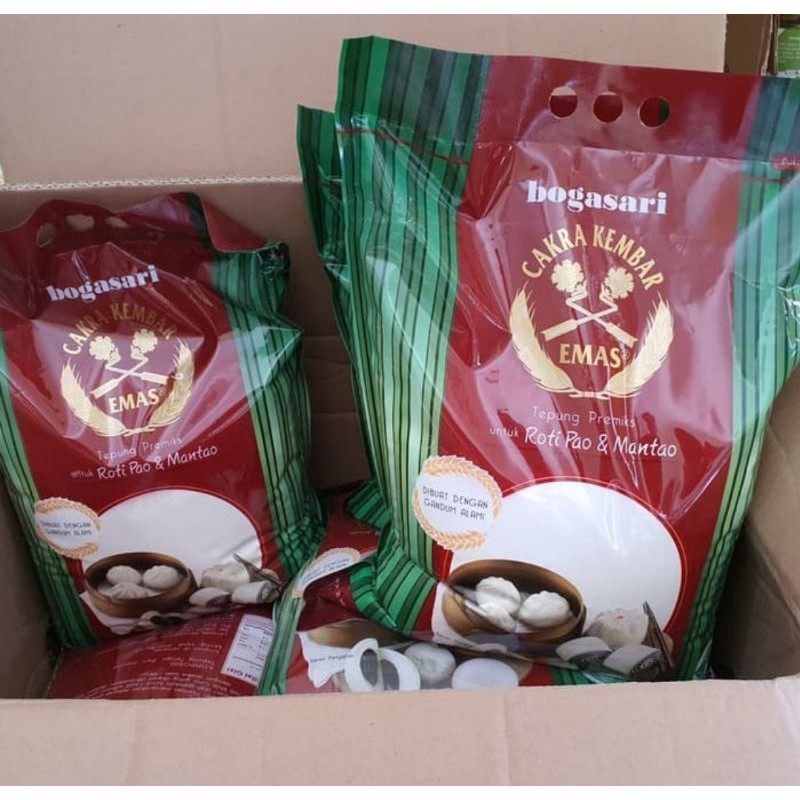 

Tepung Pao kemasan Repack Cakra kembar emas bogasari 1kg