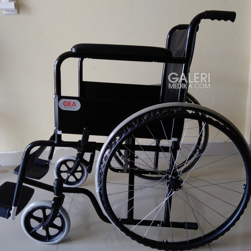 Kursi Roda / Wheelchair GEA FS 875 / FS875 / FS-875 - Kursi Roda Rumah Sakit Kuat Hingga 100kg