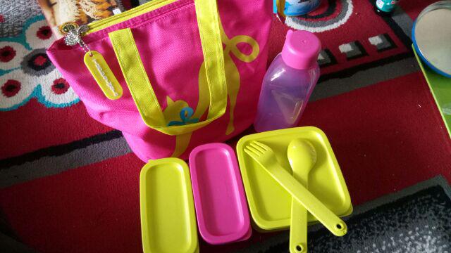 Cosmo Lady Set (bekal Makan) Tupwr