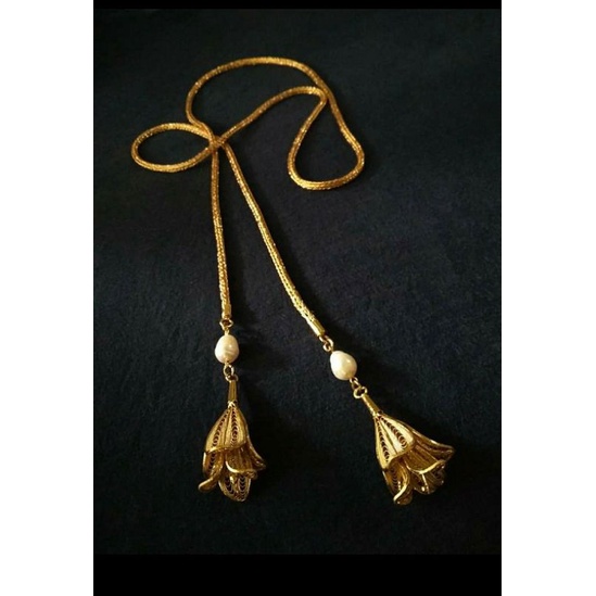 Kalung Tulip Rantai Anyaman