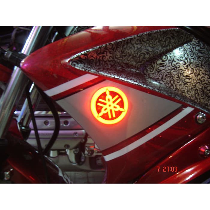 TERLARIS EMBLEM LAMPU SENJA DAN SEN LED LOGO YAMAHA NMAX, VIXION, SCORPIO - Hijau Tua