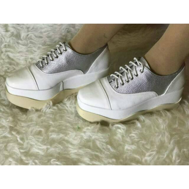 Sepatu import korea tipe 513