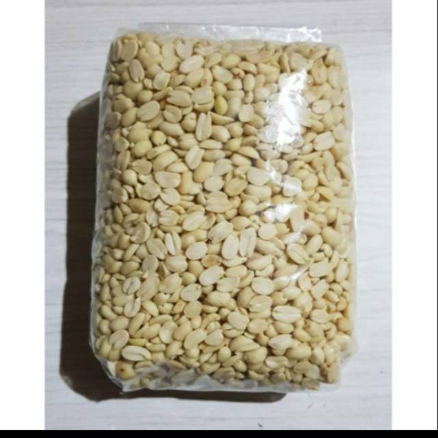 

KACANG KUPAS PECAH 1KG
