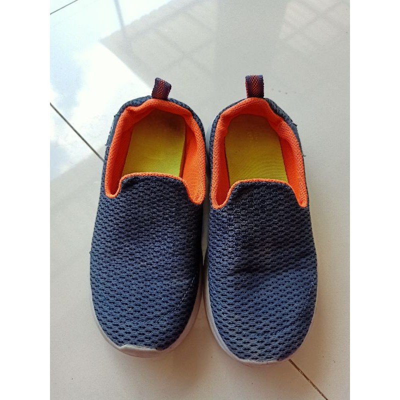 Skechers Slip On