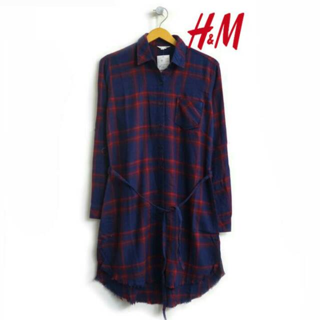  H M  flanel merah kemeja wanita women Hnm basic shirt 