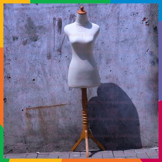 MANEKIN PATUNG BAJU SETENGAH BADAN KREM KAKI KAYU MANEKIN PATUNG BAJU SETENGAH BADAN KREM KAKI KAYU
