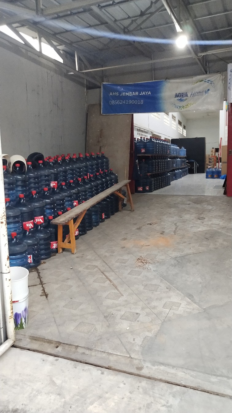 Party Spray / Semprotan String / String Spray / Snow Spray / Semprotan Salju