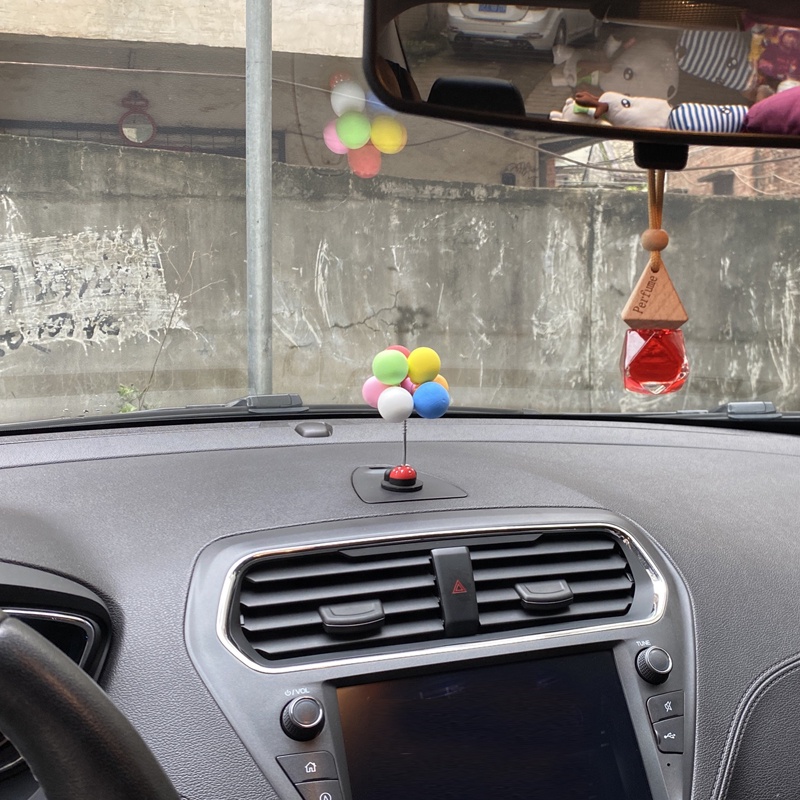 Ornamen Balon Pink Lucu Multi Warna Untuk Dekorasi Mobil