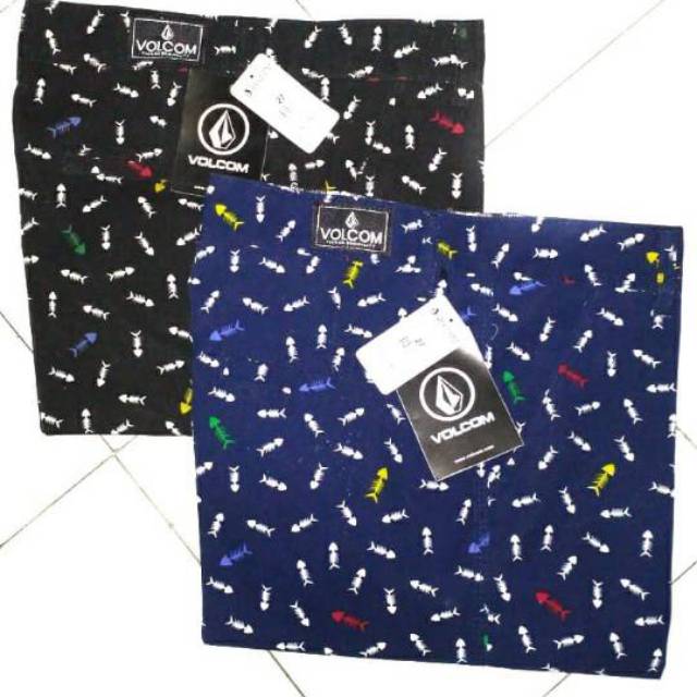 Celana Pendek Pria Distro Katun Halus 27-38