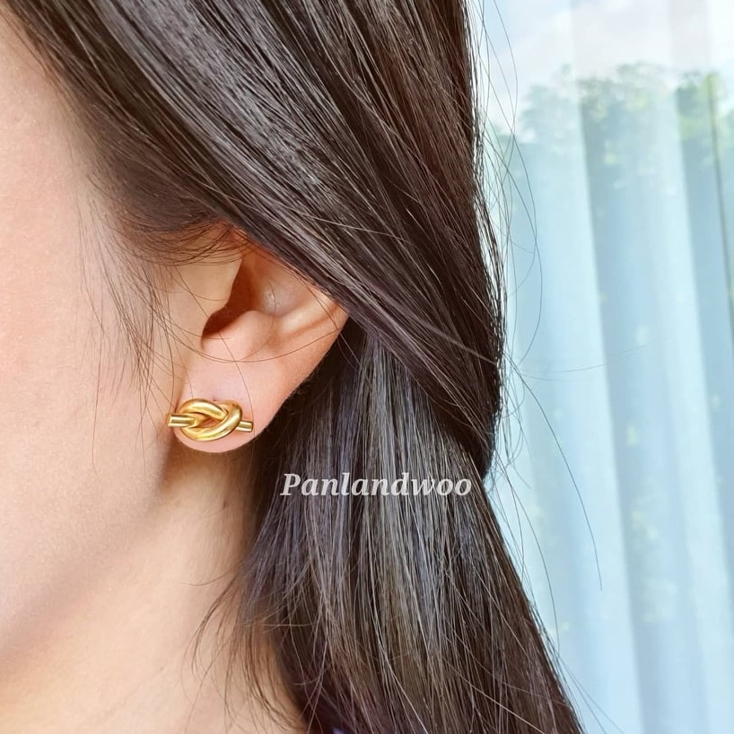 Panlandwoo - Anting Tusuk Titanium Wanita Susi