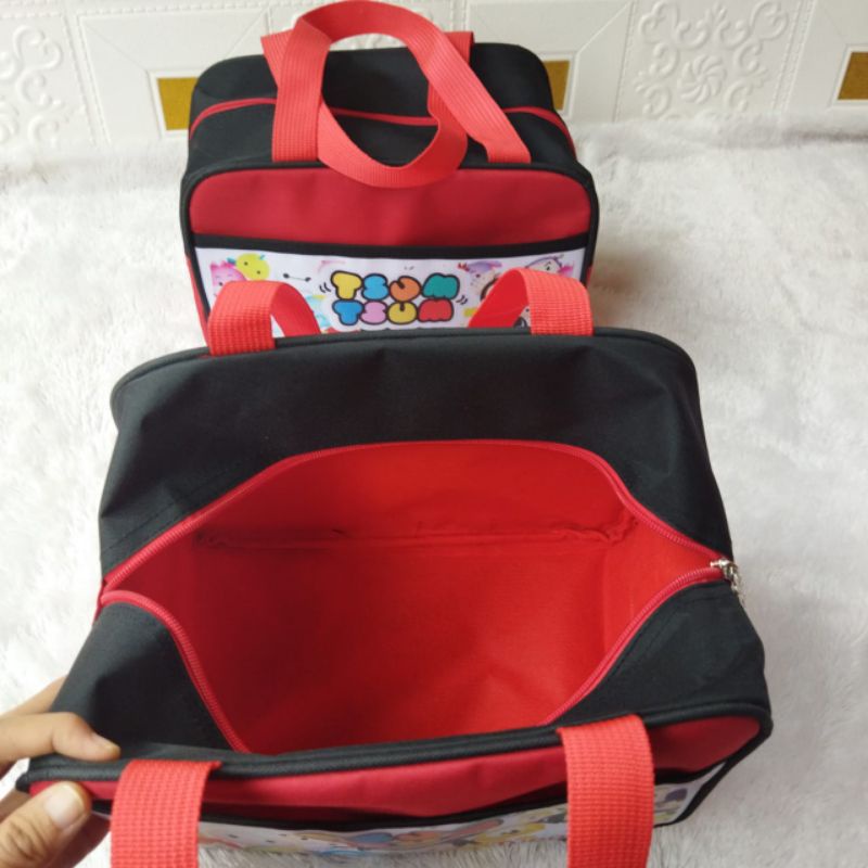 Tas Tsum Tsum Tupperware ( Zipper Bunga Es ) / tas bekal karakter / tas makan siang / tas ultah