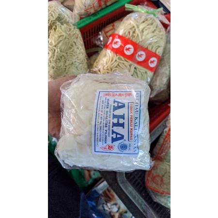 

kwetiaw Kalimantan merek Ahha