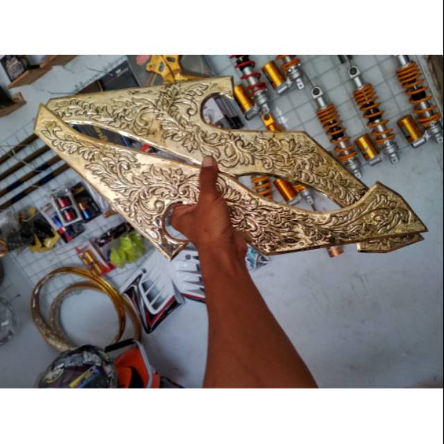 pemanis rangka CB 150 R ukir