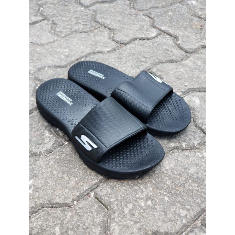 sendal skecher pria /sendal skecher selop man