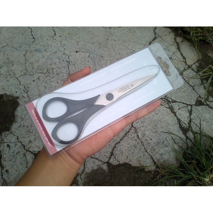 

VICTORINOX POCKET SCISSORS GUNTING HOUSEHOLD ORIGINAL 8.0986.16
