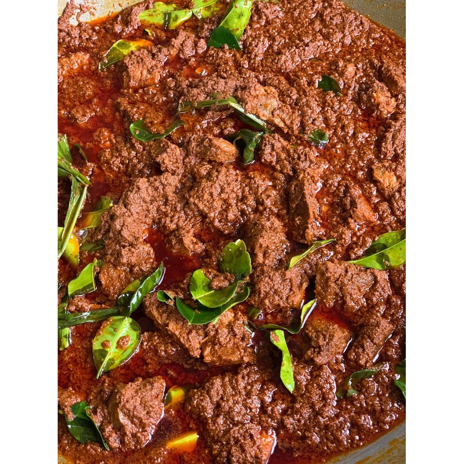 

Rendang sapi siap makan