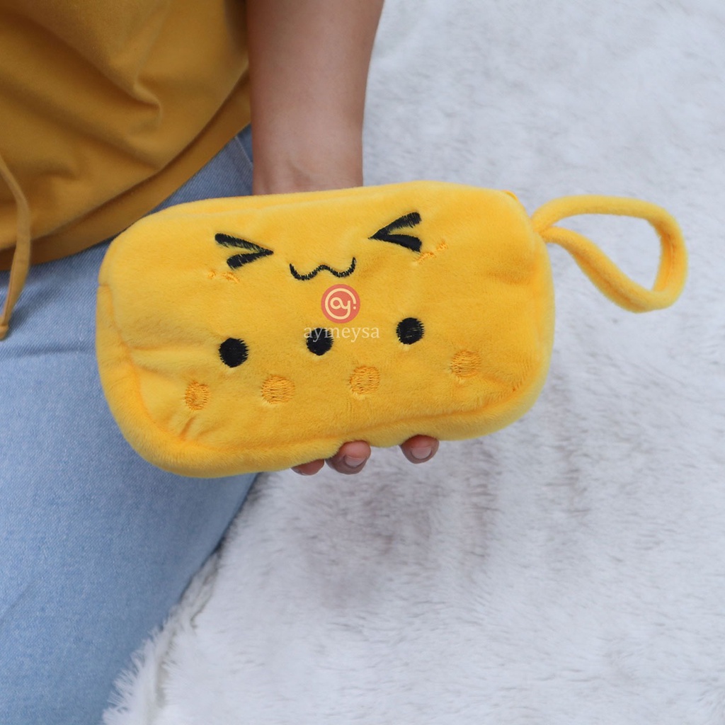 Tas pouch kosmetik / makeup mini motif boneka boba viral terlaris 2022 dompet handpone dan uang dengan satu resleting terbaru grosir bisa bayar ditempat gratis ongkir