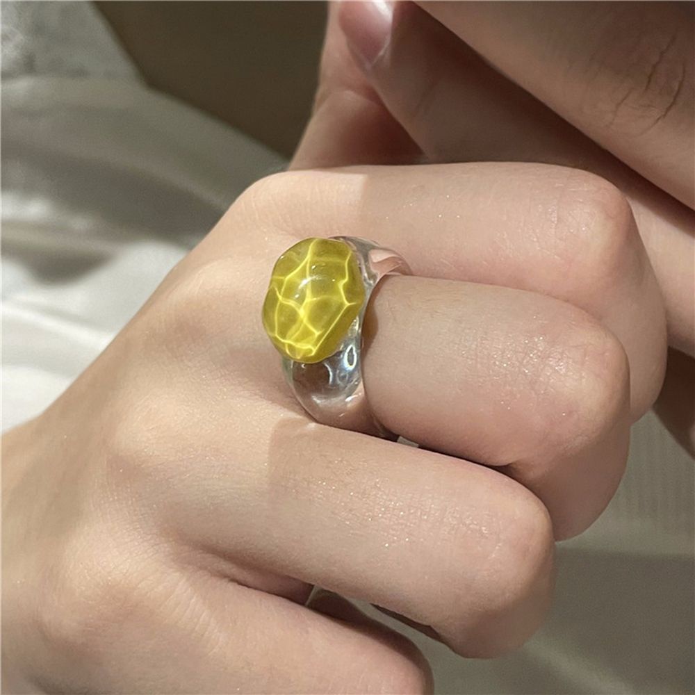 Needway  Gifts Resin Rings Korean Fashion Jewelry Finger Rings Transparent Women Girls Solid Color Geometric Water Ripple Gem Tail Rings/Multicolor