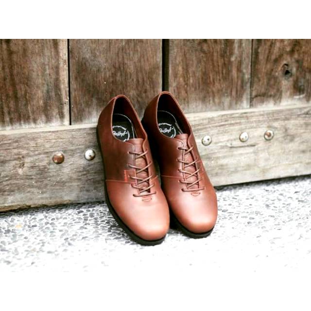 

Breadley's Boubis Low