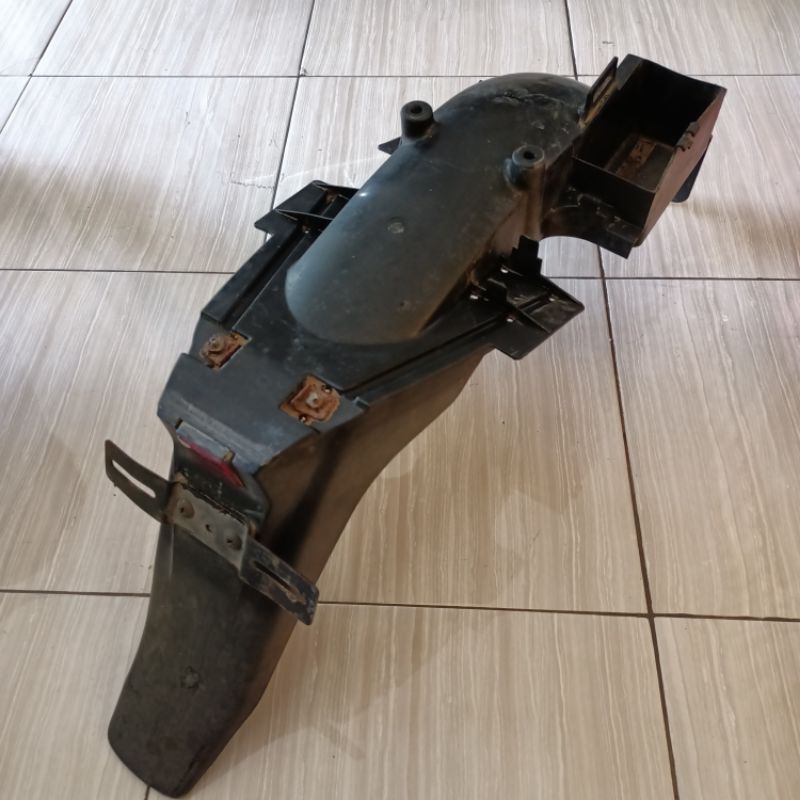 Spakbor slebor belakang Suzuki Shogun 110 shogun 110 R shogun r new original copotan