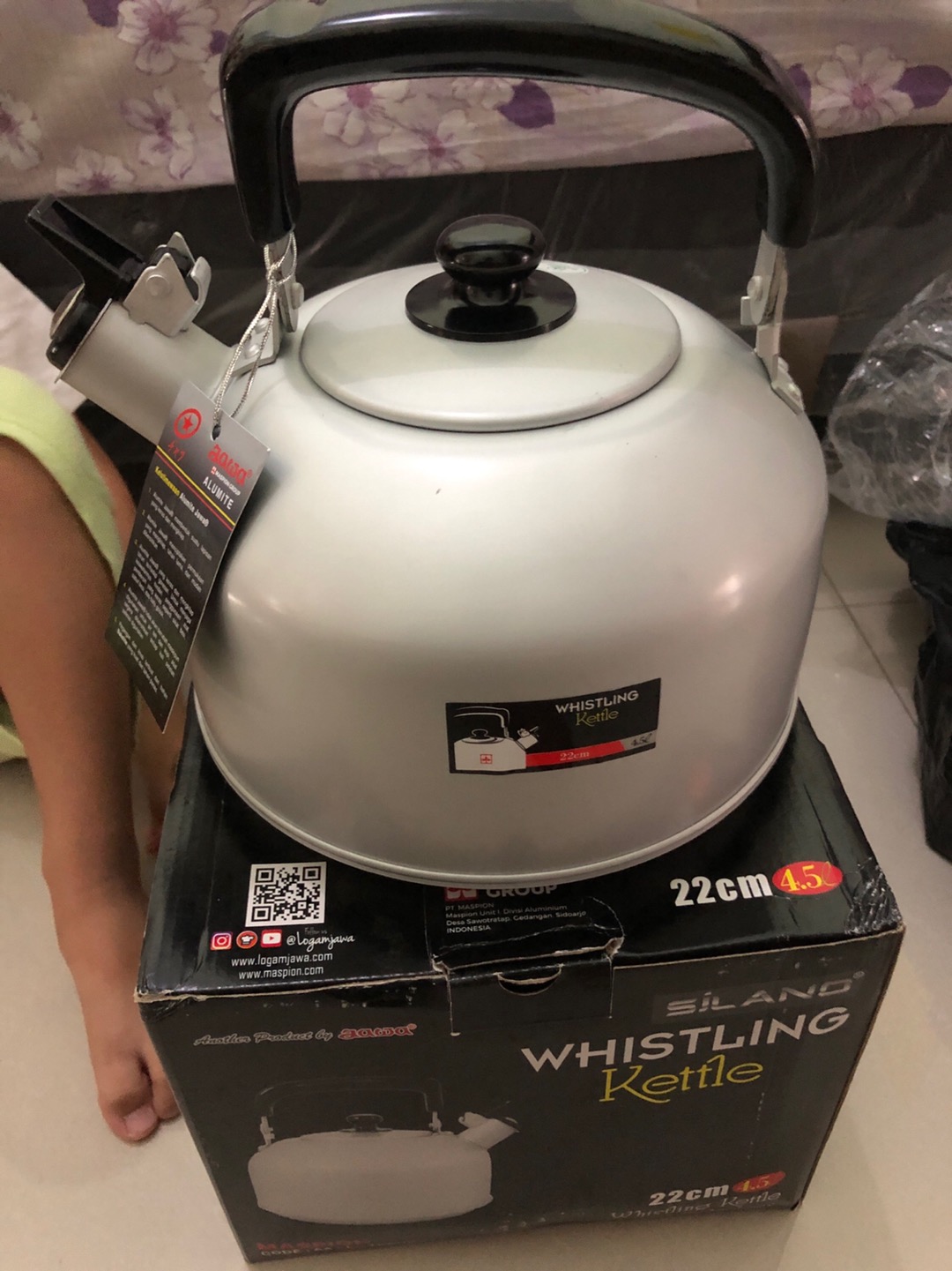 Teko Siul /teko Bunyi Whistling Kettle Maspion Ukuran 24cm&22cm