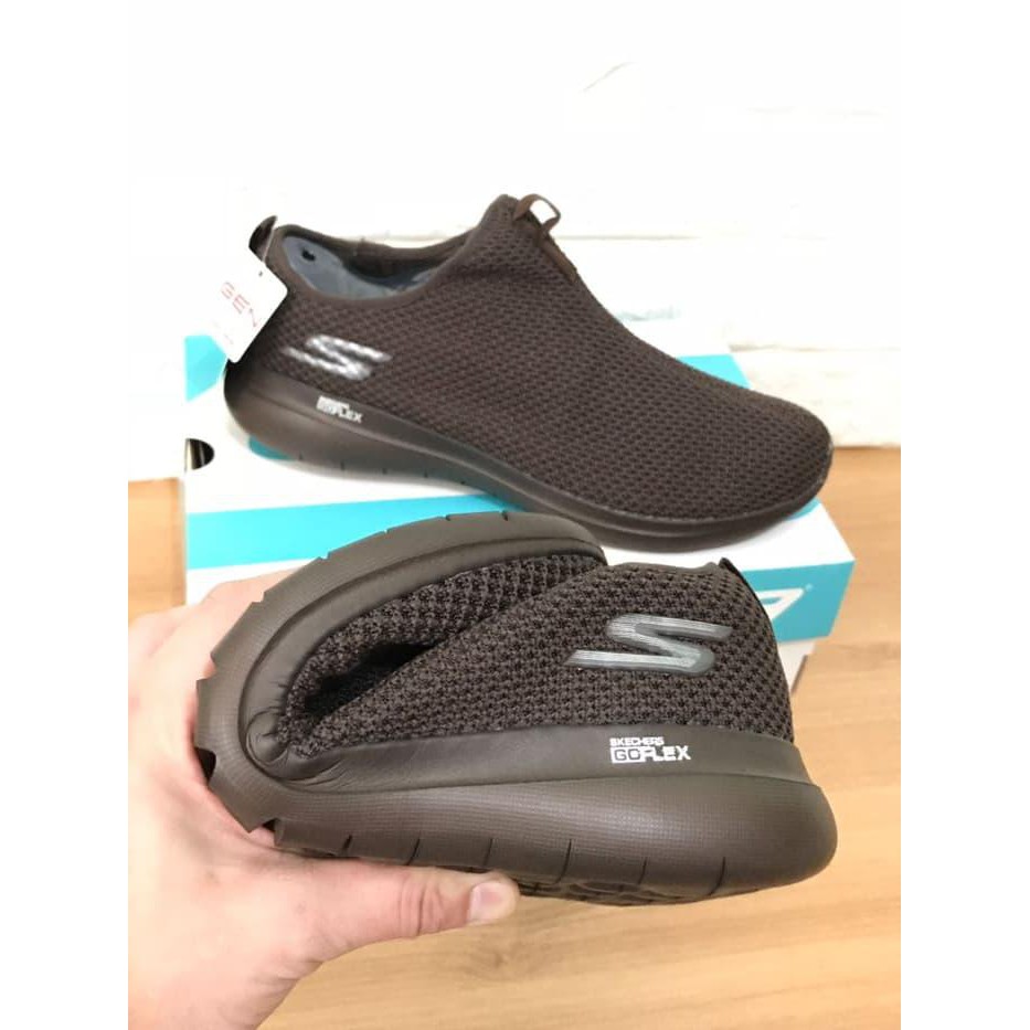 Sepatu Sketcher Skechers Goflex Max