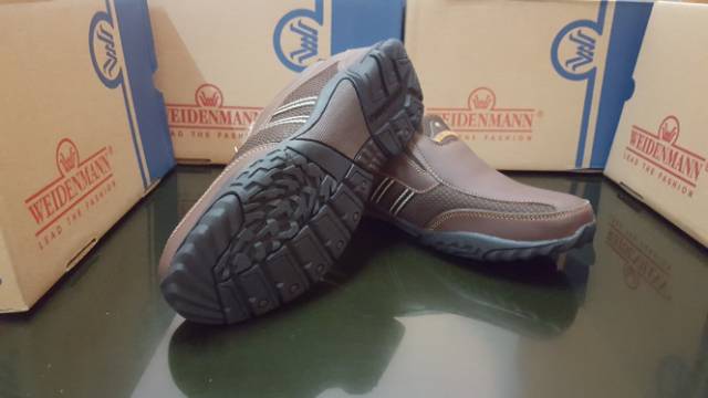 Sepatu Casual Slip On Pria Weidenmann Walker 03 Coklat