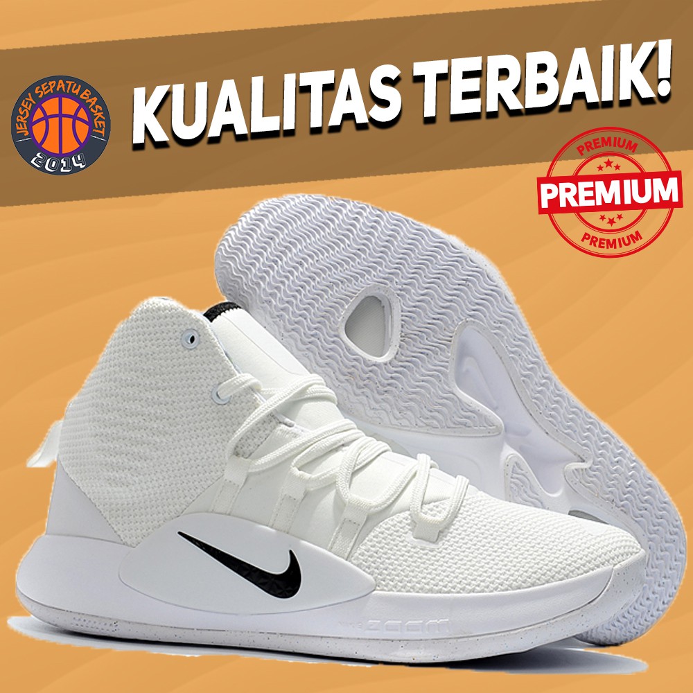 hyper dunks white