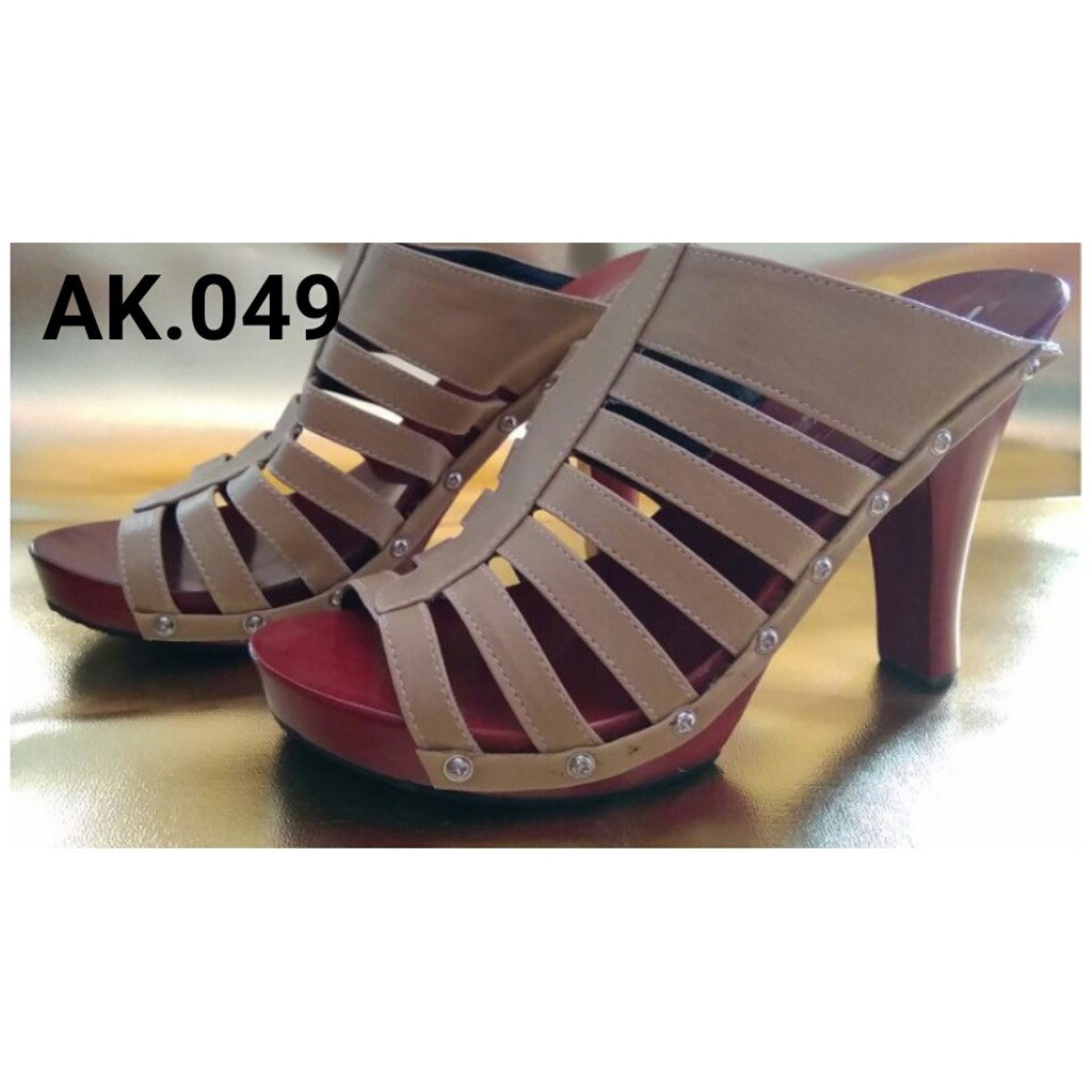 SANDAL KELOM GEULIS WANITA HEELS ELEGAN HAK 9 CM SANDAL KAYU UNIK MURAH AK049