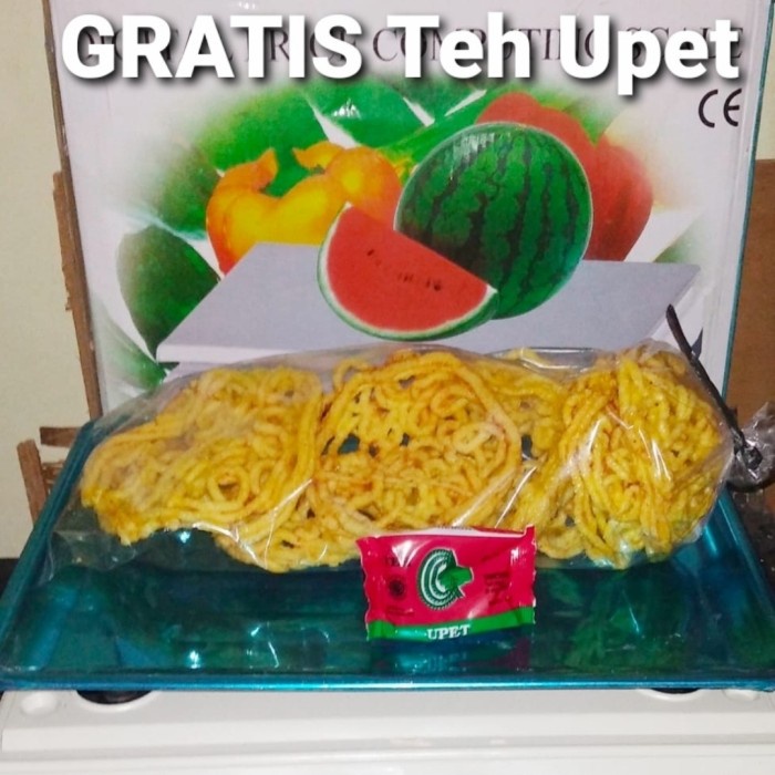 

NEW Kerupuk mie isi 8 matang khas cirebon ENAK GRATIS teh upet