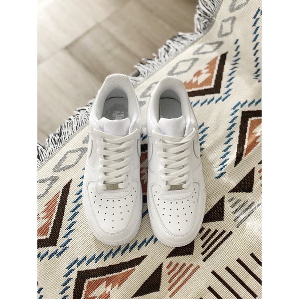 Jual Nike Air Force 1 Triple White Original Indonesia Shopee Indonesia