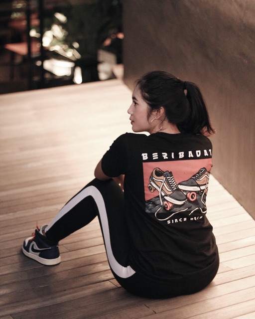 TSHIRT BERIBADAT “VANS BLACK”