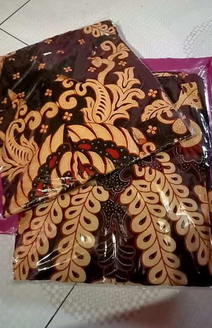 Batik Couple Keluarga Sania Ruffle Ori Ndoro Jowi Dnt Motif Garuda Merah