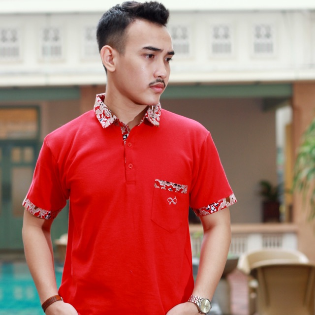 Loyal Kaos Polo Batik Merah Modern Pria M L XL XXL