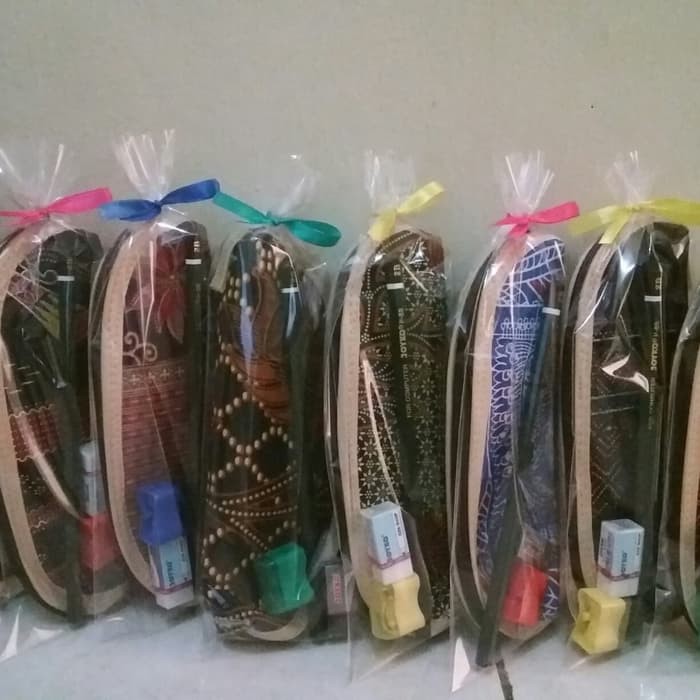 

batik anak pintar souvenir set alat tulis bingkisan kado batik ulang tahun anak 2019 akhir