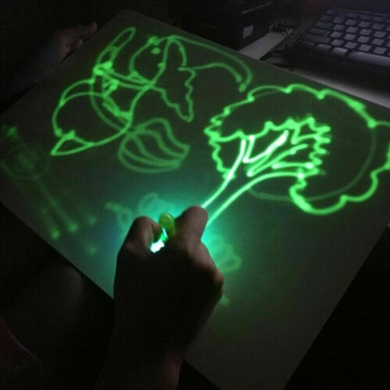 Zzz Papan Tulisan Magic Draw with Light Fun Developing Toy Fluorescent Drawing