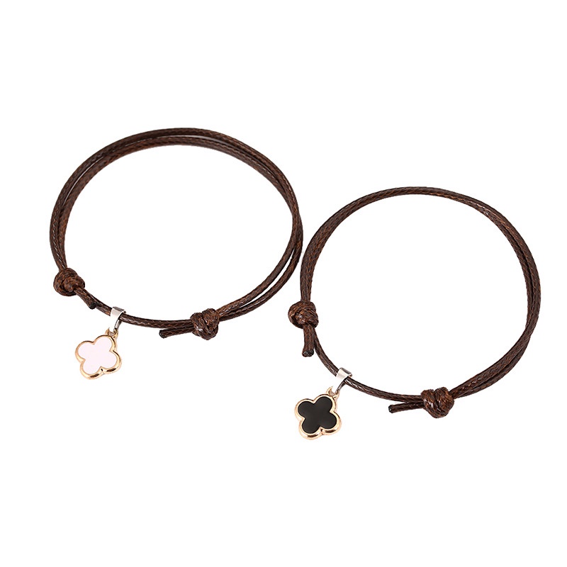 2 Pcs/1 Set Perhiasan Indah Sederhana Gelang Fashion Semanggi Warna Polos Gelang Wanita