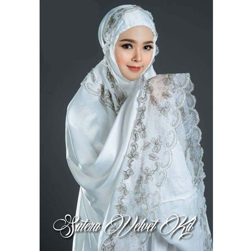 Mukena Dewasa Putih Sutra Velvet Adem, Mukena KD Putih terlaris