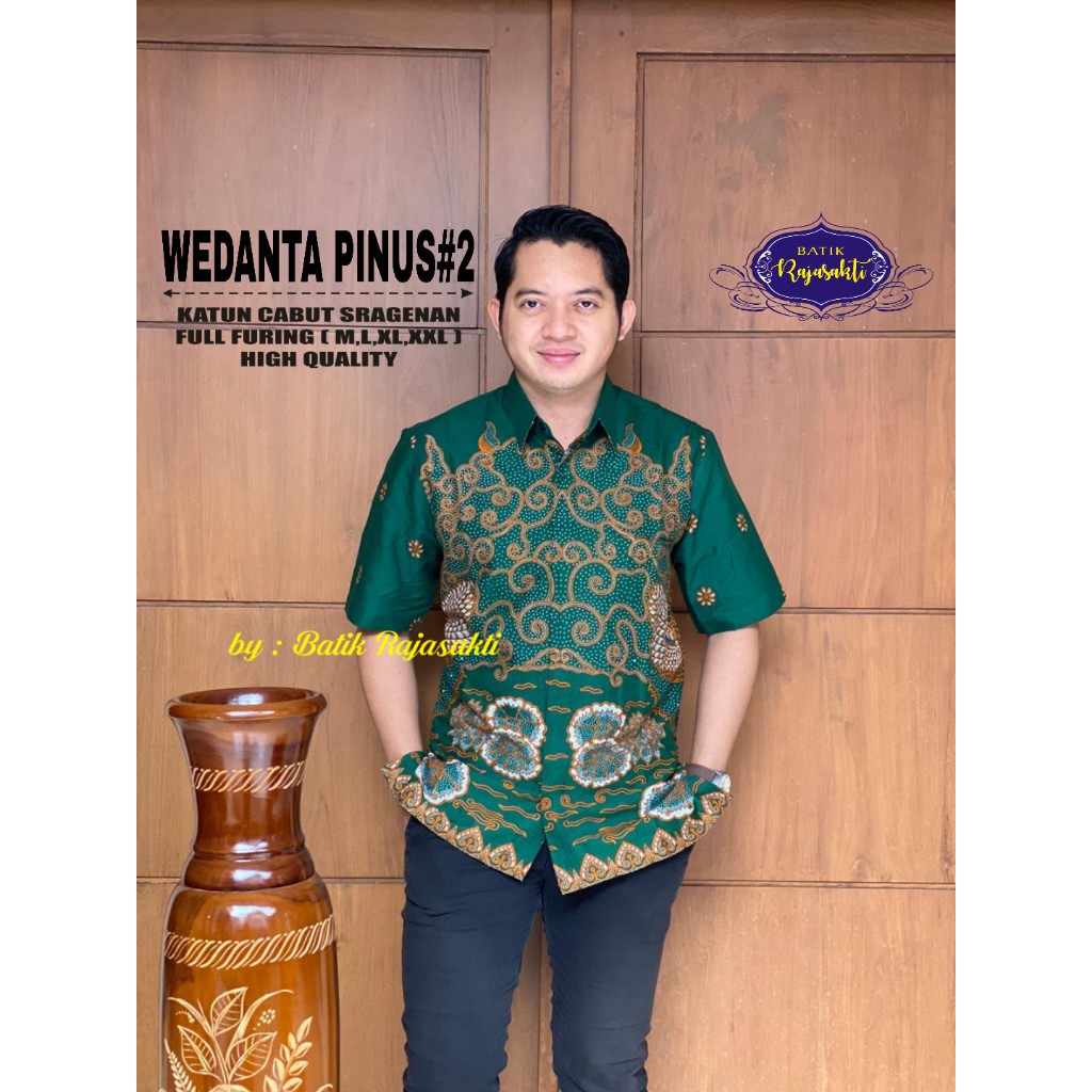 WEDANDA PINUS RAJASAKTI KEMEJA BATIK SOLO PRIA LENGAN PENDEK LAPIS FURING ATASAN BATIK PREMIUM MODERN KATUN HALUS BAHUWIRYA  BANAMITRA BANAMITRA PUTIH BANGSAWAN BAYU PUTRA BERLIAN BIRU BHARATAYUDA BIMASENA BIRENDRA BIRU INDAH BRAHMAKERTA BRAHMAKERTA MERAH