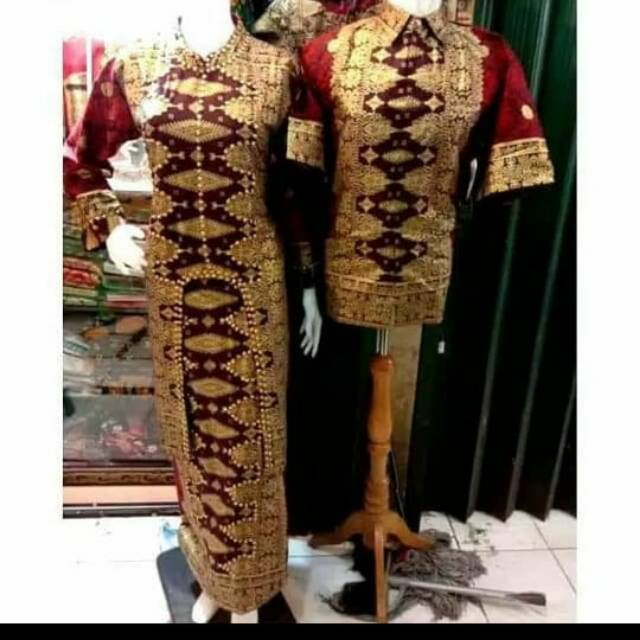 Batik couple palembang