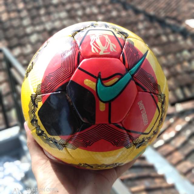 BOLA FUTSAL NIKE MERLIN TERBARU  JAHIT LOKAL