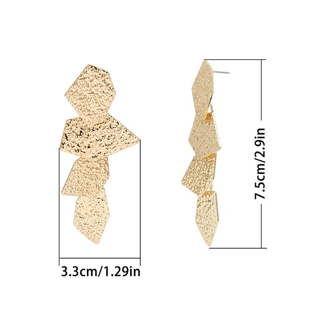 LRC Anting Tusuk Fashion Multi-layer Metal Sheet Geometric Irregular Stitching Stud Earrings F61930